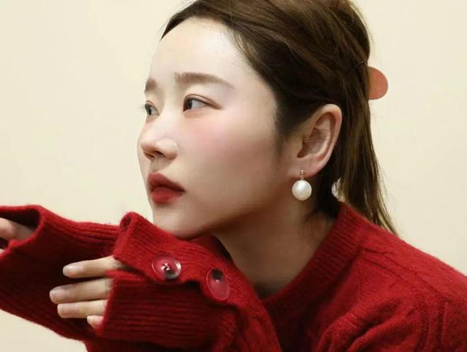 富贵耳环惊艳住了谁戴都好看!开元棋牌app被这10对中古(图11) 富贵耳环惊艳住了谁戴都好看!开元棋牌app被这10对中古(图11)