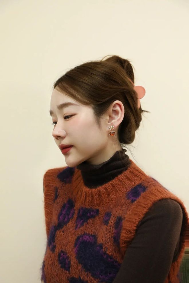 富贵耳环惊艳住了谁戴都好看!开元棋牌app被这10对中古(图23) 富贵耳环惊艳住了谁戴都好看!开元棋牌app被这10对中古(图23)