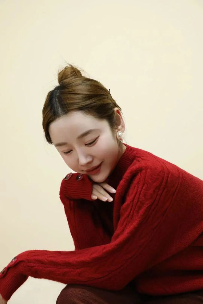 富贵耳环惊艳住了谁戴都好看!开元棋牌app被这10对中古(图24) 富贵耳环惊艳住了谁戴都好看!开元棋牌app被这10对中古(图24)